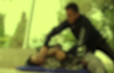 Шаҳрисабзда 36 ёшли аёл жазмани томонидан аёвсиз калтакланиб, ялонғоч ҳолда уйига ташлаб кетилди